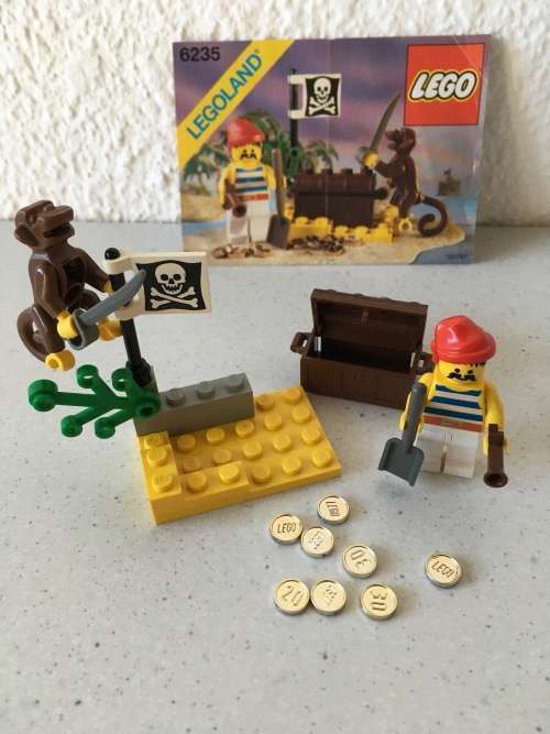 VINTAGE LEGO BURIED TREASURE - 1989 SET