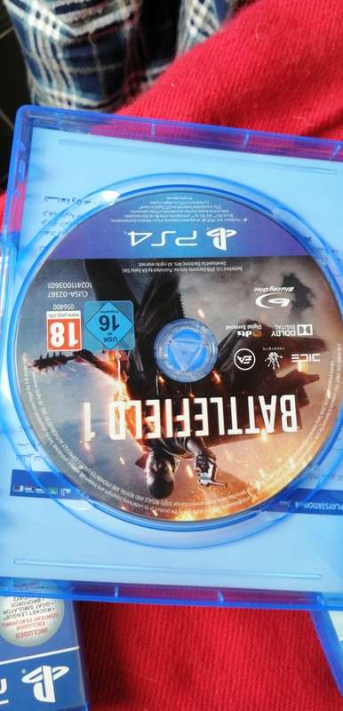 PLAYSTATION 4 SLIM  Games and more