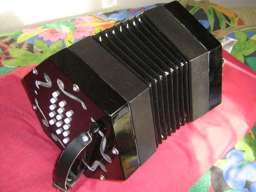 Student Concertina (Excelent Condition)