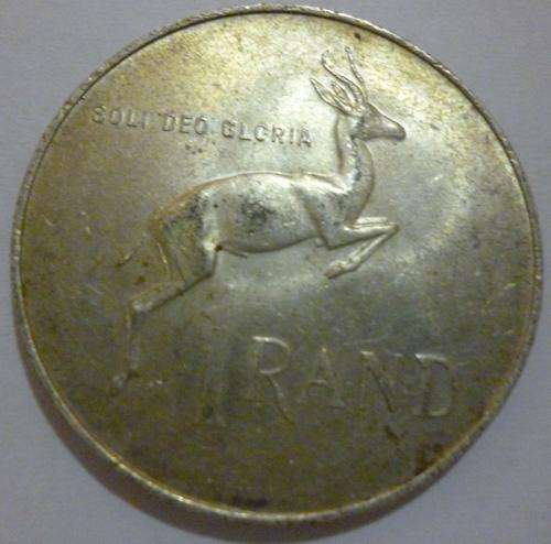 R1. FROM THE YEAR 1967. 12 GRAMS OF SILVER