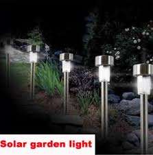 SET OF 8  SOLAR GARDEN LIGHTS