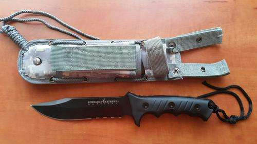 EXTREME SURVIVAL KNIFE