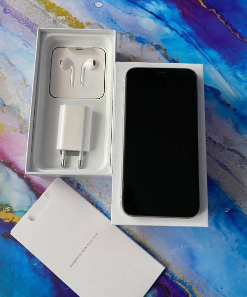 I phone xr 256gb white