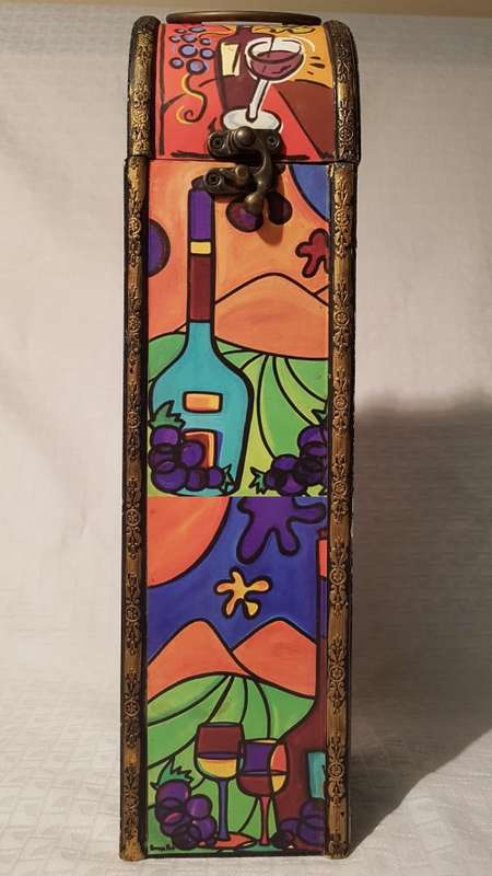 Funky wine box! :)