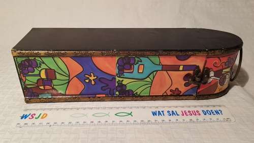 Funky wine box! :)