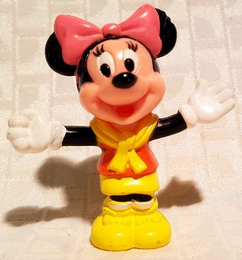 Disney Mickey and Minnie Collectables (Suitcase and Figurines)!!!