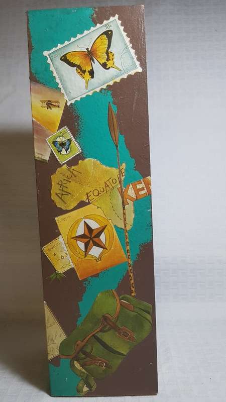 Beautifully Wooden Decorated Winebox!!!