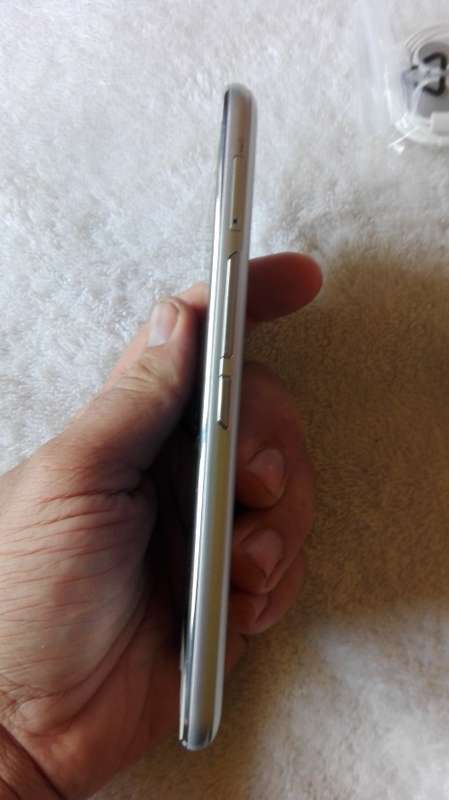 VODAFONE SMART ULTRA 6