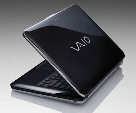 Sony VAIO VCPF117HG 17" Full HD, Quad core, Bluray, 6Gb Ram BRAND NEW