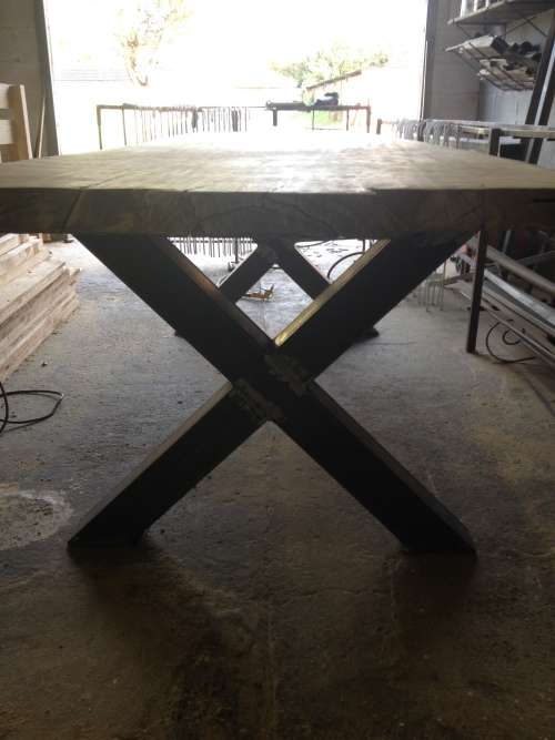 DINNING ROOM TABLE