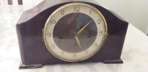 Mantel Clock