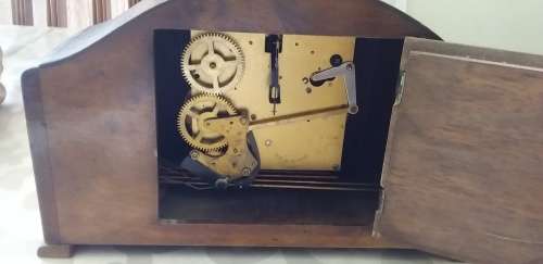 Mantel Clock