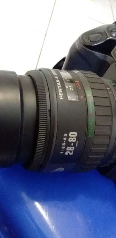 Pentax SF7