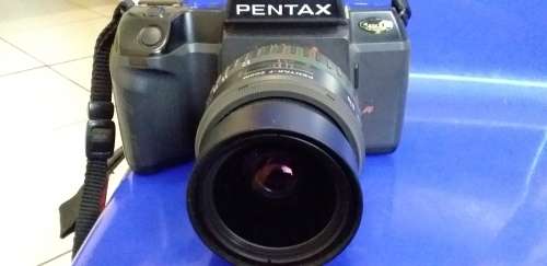 Pentax SF7