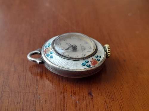 Ladies wind up watches