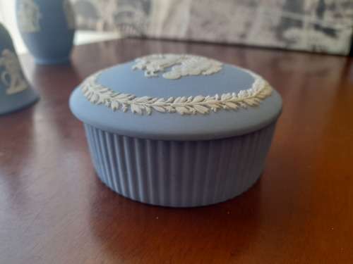Vintage Wedgwood ONE BID TAKES ALL