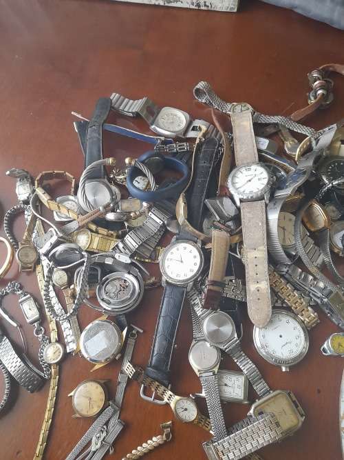Mix bunch of watches