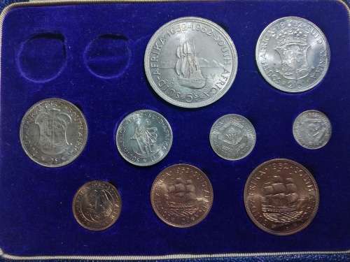 1952 SA Short Proof set in Original Mint Box, NO Gold