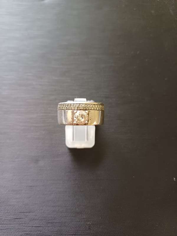 Stunning Sterling Silver Ring