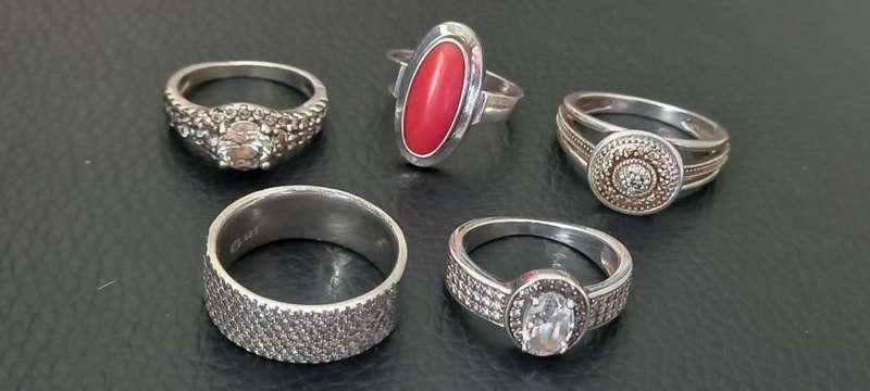 Lot of 5 Sterling Silver Rings /1/