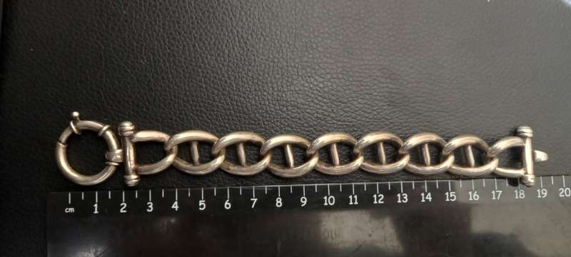 Sterling Silver Hollow Bracelet