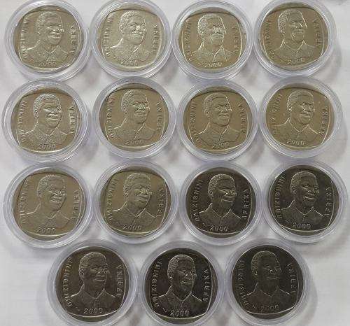 15 x Encapsulated 'Smiley' Mandela R5.00 coins!!! Good Condition!!! - 1 Bid for the lot!!!