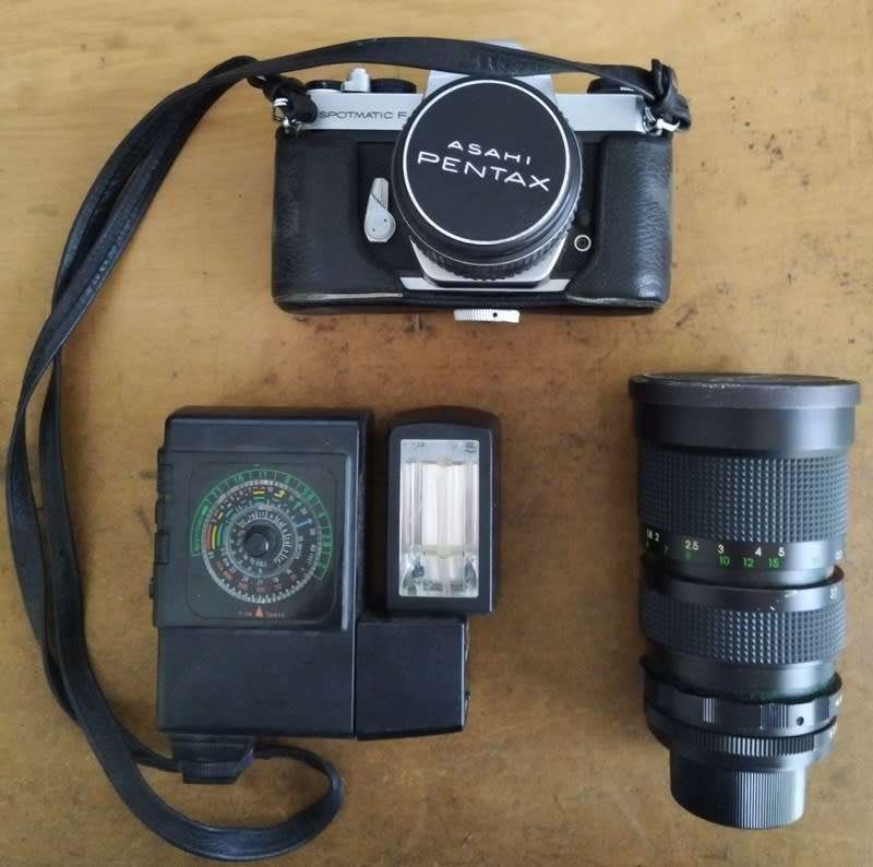 35mm Pentax Film Camera, Zoom Lens and Flash