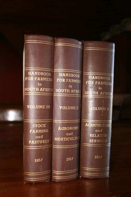 HANDBOOK FOR FARMERS IN SOUTH AFRICA VOLUME 1, 2 AND 3 by S P le Roux