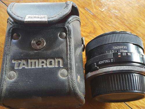 Tamron 28mm Lens plus case