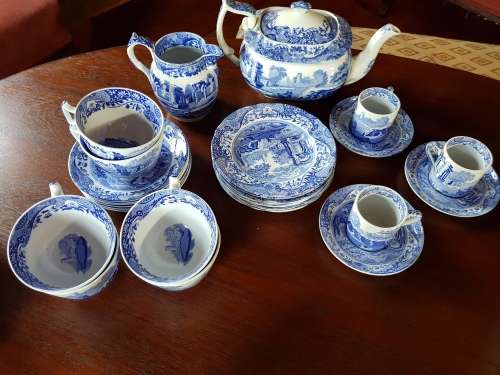 Copeland SPODE part teaset and part dinner service