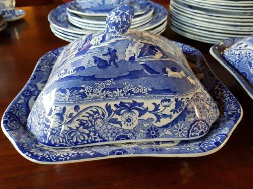 Copeland SPODE part teaset and part dinner service