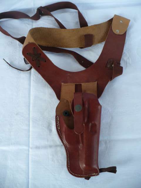EL PASO LEATHER SHOULDER HOLSTER