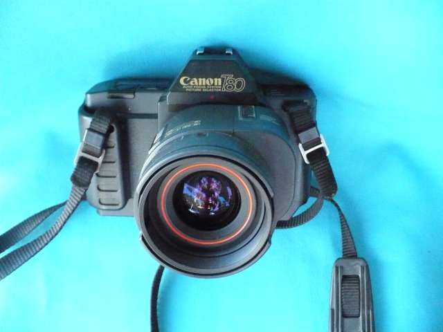 CANON T80 FILM CAMERA  PLUS