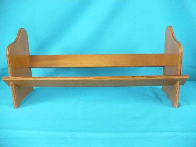 3 PLY FREE STANDING BOOKSHELF