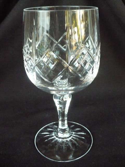 1 CRYSTAL  wine glass