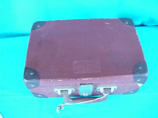 OLD  SMALL SCHOOL CASE
