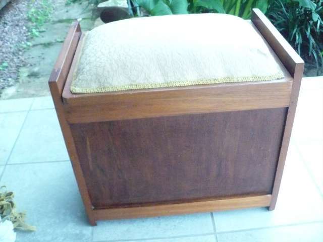 SOLID  VINTAGE BOX STOOL