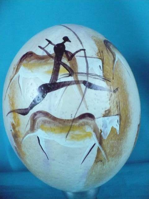 OSTRICH EGG  BUSHMEN PAINTED