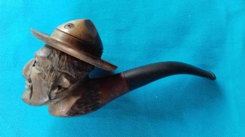 VINTAGE CANADIAN MOUNTIE BRIAR PIPE