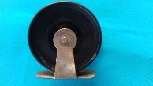 VINTAGE BAKELITE   ELO  FLY REEL