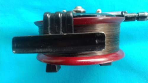 MAGNUM 101 FISHING REEL
