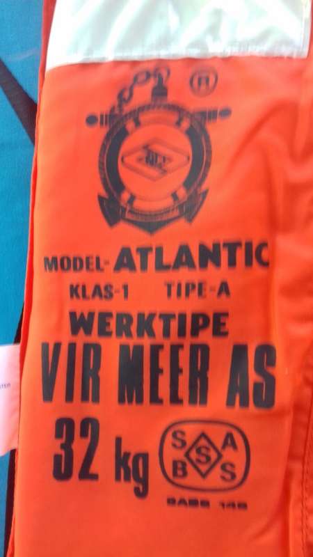 ATLANTIC  CLASS-1 TYPE -A     LIFE JACKETS