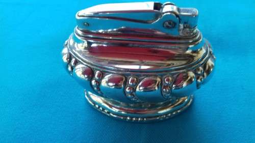 VINTAGE RONSON CROWN TABLE  LIGHTER