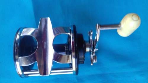 PENN BEACHMASTER 155 REEL
