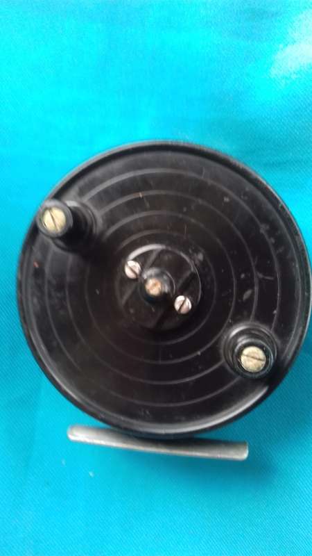 KELDEX 95 FISHING REEL