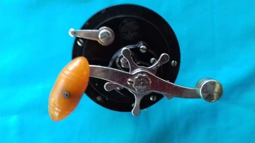 PENN LONGBEACH No. 67 FISHING REEL