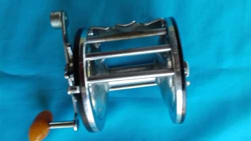 PENN LONGBEACH No. 67 FISHING REEL