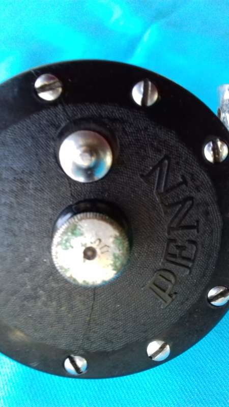 PENN 180 FISHING REEL
