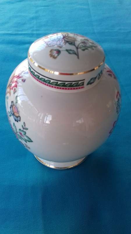 ROYAL WINTON    GINGER JAR