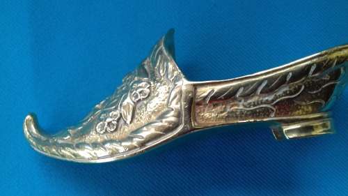 VINTAGE  SOLID BRASS  CHRISTMAS  SLIPPER   10.5 CM LONG